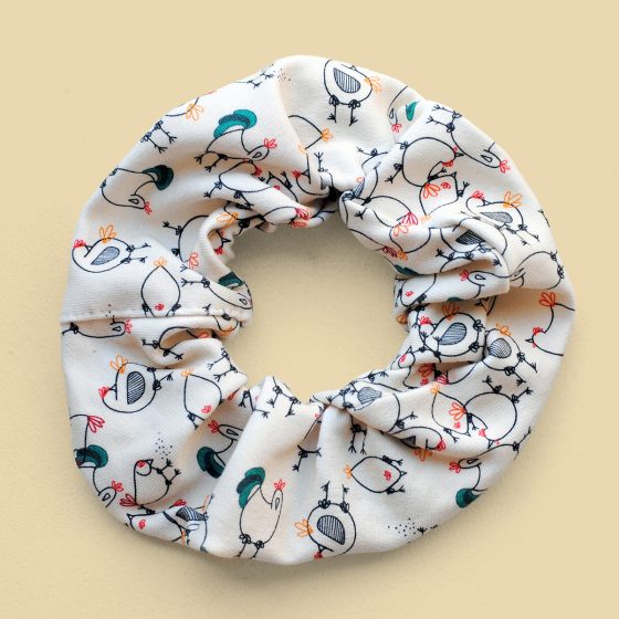 Scrunchie met kippenprint